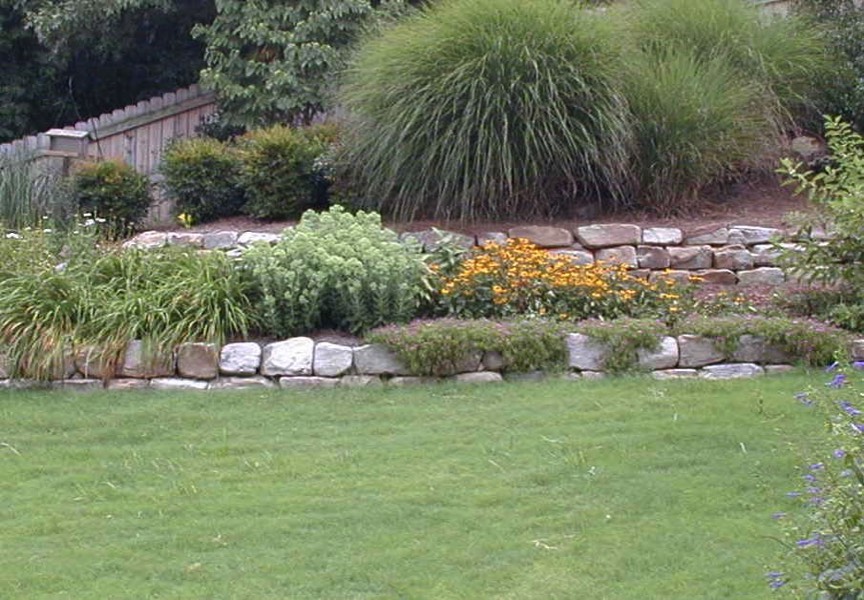 Boulder wall terraced